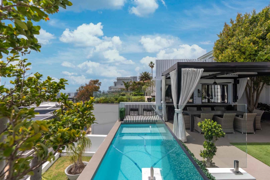 To Let 3 Bedroom Property for Rent in Bantry Bay Western Cape
